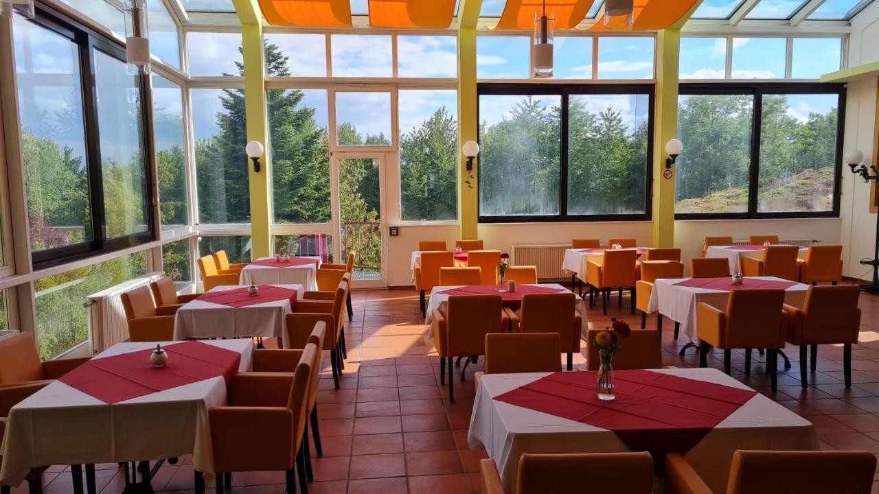 Terra Ventura Hotel Gondorf Extérieur photo